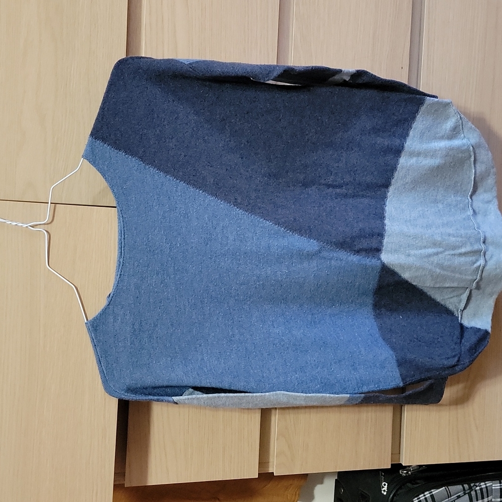 Great jeans sweater!